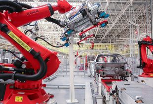 零跑S01智能純電轎跑上市，10.99萬元起開啟入門級智能駕駛新體驗